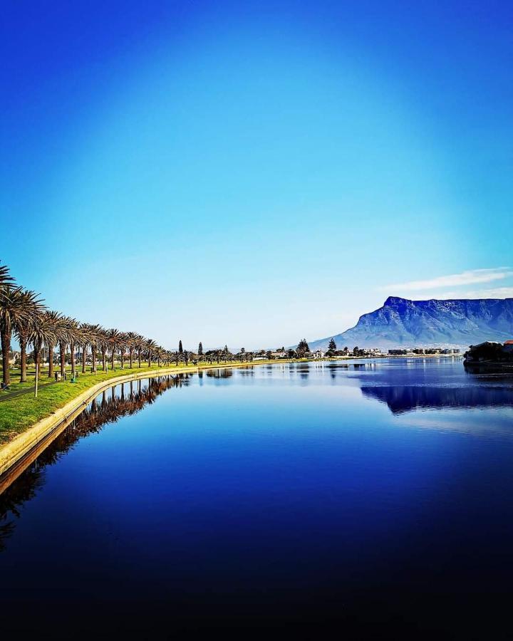 Cape Town Family Beachfront Apartment Leisure Bay Exteriér fotografie